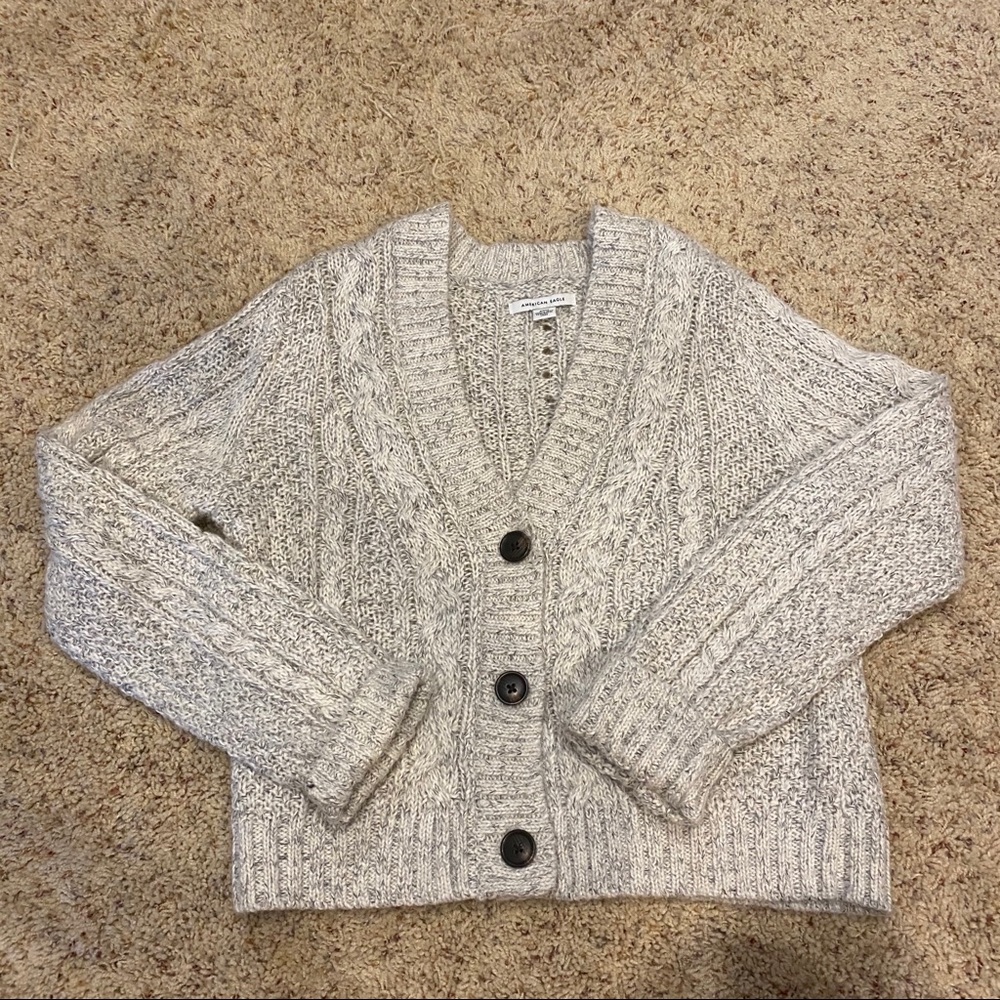 American Eagle cardigan